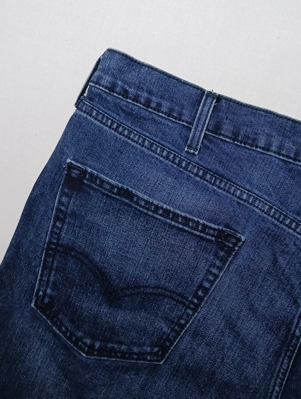 Levi's 550 Mens Relaxed Fit Tapered Leg Jeans 42X26 Dark Blue Wash Stretch Denim